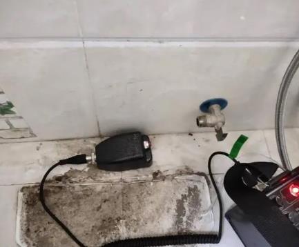 北林屋顶漏水维修公司分享下卫生间漏水的危害及解决方法